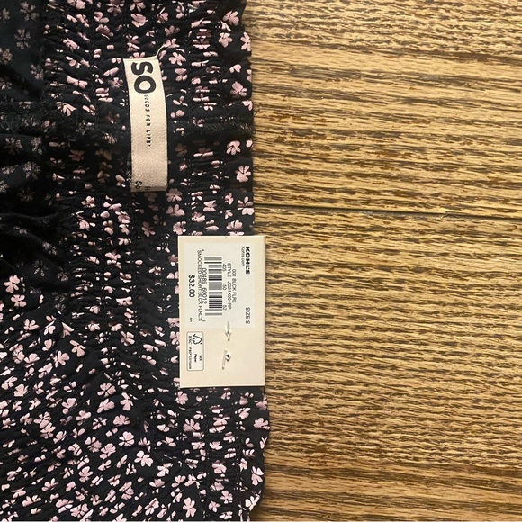SO smocked shorts, black floral, high rise, size small - Picture 7 of 8